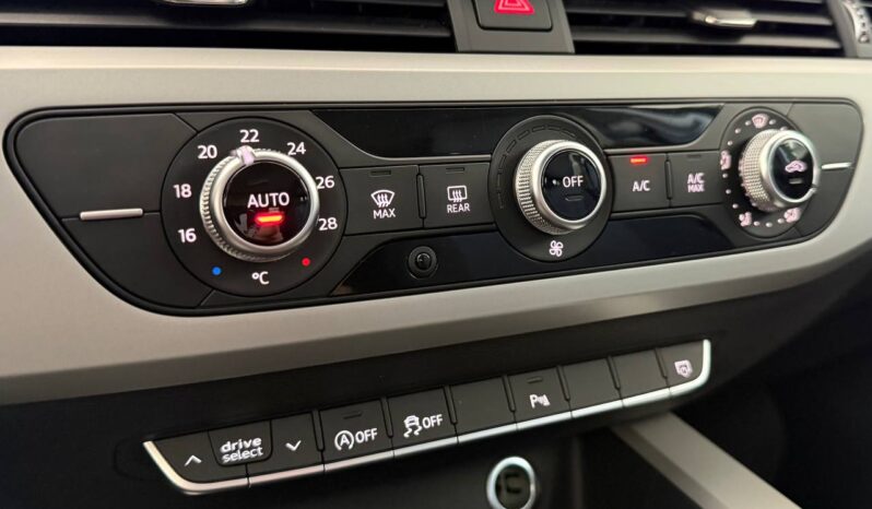 
								AUDI A4 AVANT 2.0 35 TDI BUSINESS S TRONIC mild hybrid full									