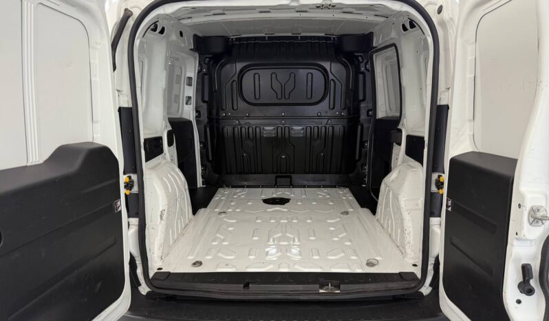 
								FIAT DOBLO CARGO BUSINESS 1.6 MJET 120CV full									