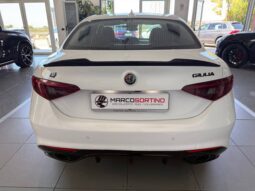 
										Alfa Romeo Giulia 2.2 Turbodiesel 180 CV AT8 AWD Q4 Veloce full									
