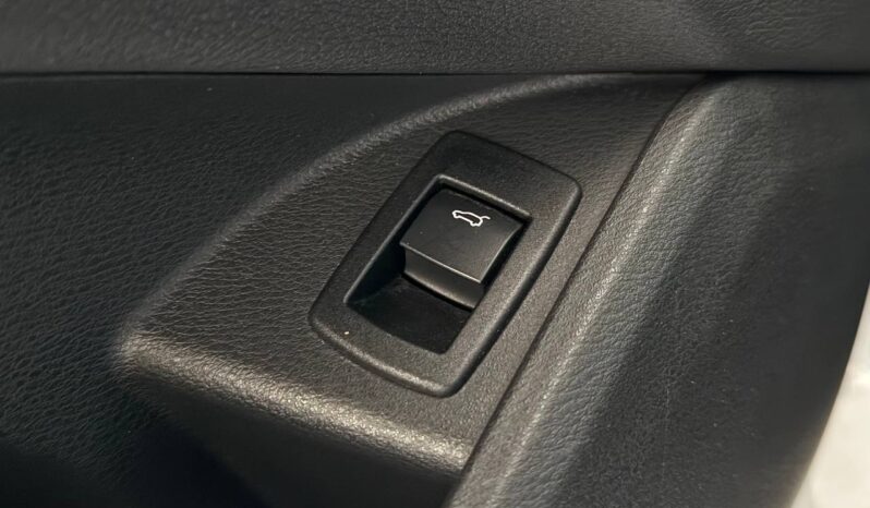 
								BMW X1 SDRIVE 20D BUSINESS ADVANTAGE full									