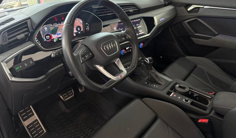 
								Audi Q3 SPB 40 TDI 4WD S-tronic S-line Edition + TETTO PANORAMICO ED APRIBILE full									