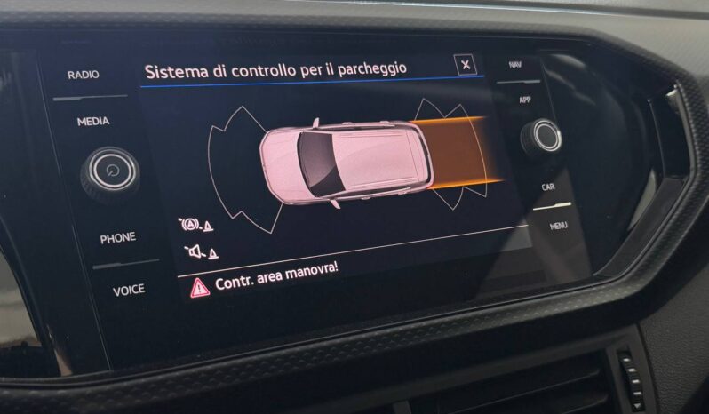 
								Volkswagen T-Cross 1.0 TSI R-line full									