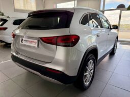 MERCEDES-BENZ GLA 200 d Automatic Business Extra