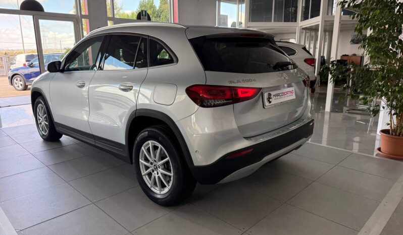 
								MERCEDES-BENZ GLA 200 d Automatic Business Extra full									