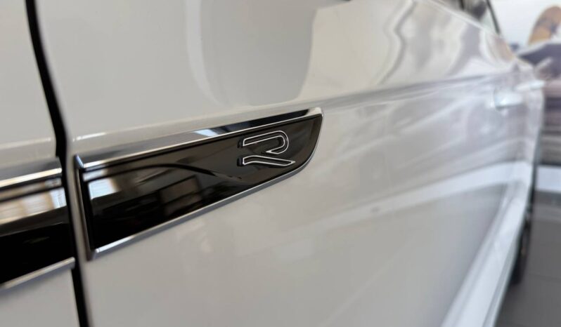 
								VOLKSWAGEN TOUAREG 3.0 V6 231cv TDI R LINE full									