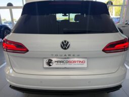 VOLKSWAGEN TOUAREG 3.0 V6 231cv TDI R LINE