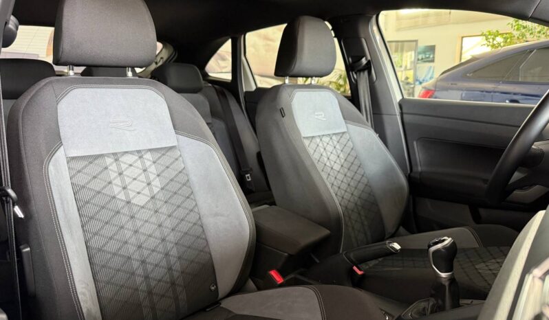 
								VOLKSWAGEN TAIGO  1.0 TSI 110cv R LINE  “Auto Venduta” full									