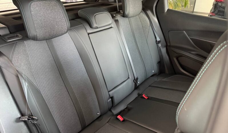 
								PEUGEOT 3008 BLUEHDI 130cv EAT8 S&S ALLURE full									