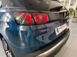 
										PEUGEOT 3008 BLUEHDI 130cv EAT8 S&S ALLURE full									
