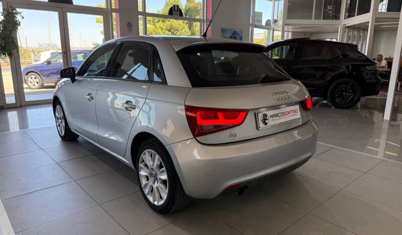 
								A1 Sportback 1.6 TDI Ambition 105cv full									
