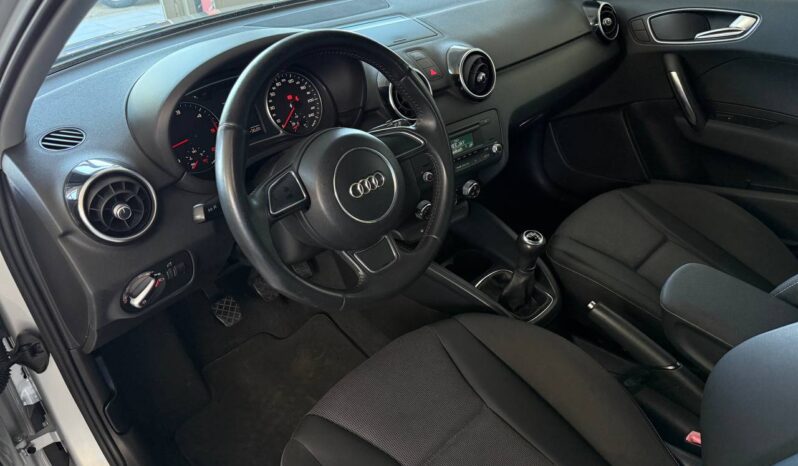 
								A1 Sportback 1.6 TDI Ambition 105cv full									