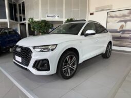 Audi Q5 SPORTBACK 40 Tdi S-line Plus con Tetto Panoramico ed Apribile
