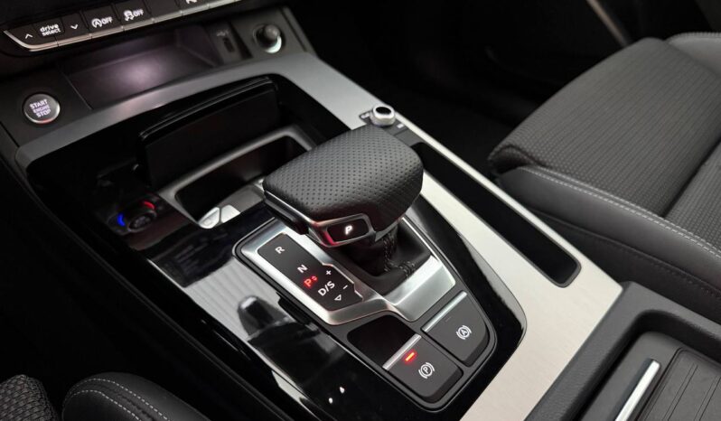 
								Audi Q5 SPORTBACK 40 Tdi S-line Plus con Tetto Panoramico ed Apribile full									