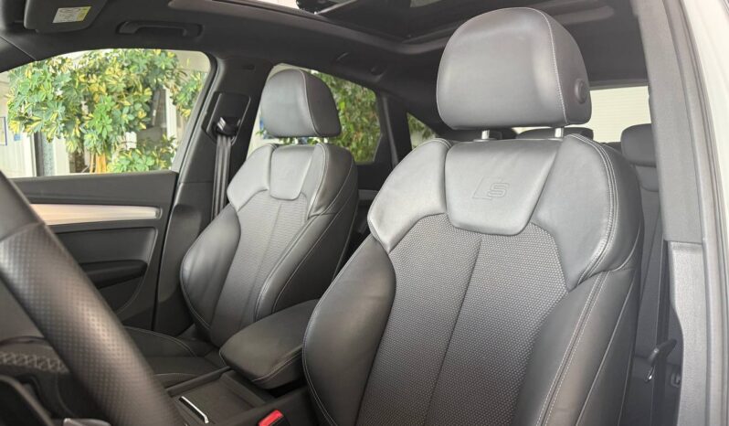 
								Audi Q5 SPORTBACK 40 Tdi S-line Plus con Tetto Panoramico ed Apribile full									