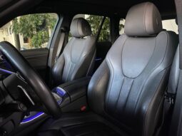 
										BMW X5 X-Drive 3.0 D 265CV 48V MHEV + TETTO PANORAMICO ED APRIBILE full									
