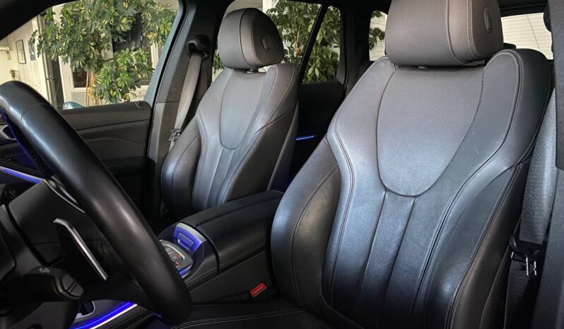 
								BMW X5 X-Drive 3.0 D 265CV 48V MHEV + TETTO PANORAMICO ED APRIBILE full									