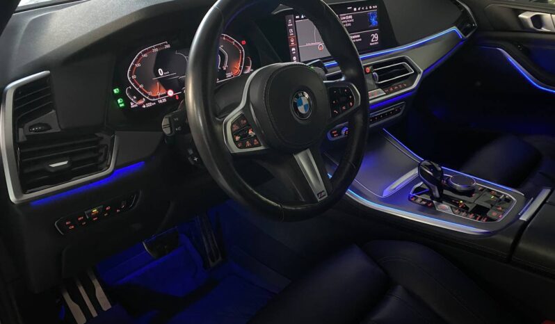 
								BMW X5 X-Drive 3.0 D 265CV 48V MHEV + TETTO PANORAMICO ED APRIBILE full									