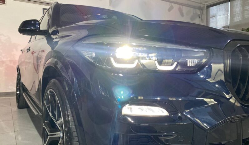 
								BMW X5 X-Drive 3.0 D 265CV 48V MHEV + TETTO PANORAMICO ED APRIBILE full									