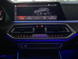 
										BMW X5 X-Drive 3.0 D 265CV 48V MHEV + TETTO PANORAMICO ED APRIBILE full									