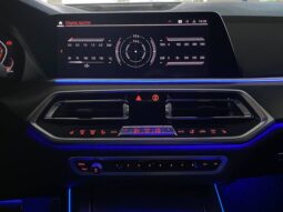 
										BMW X5 X-Drive 3.0 D 265CV 48V MHEV + TETTO PANORAMICO ED APRIBILE full									