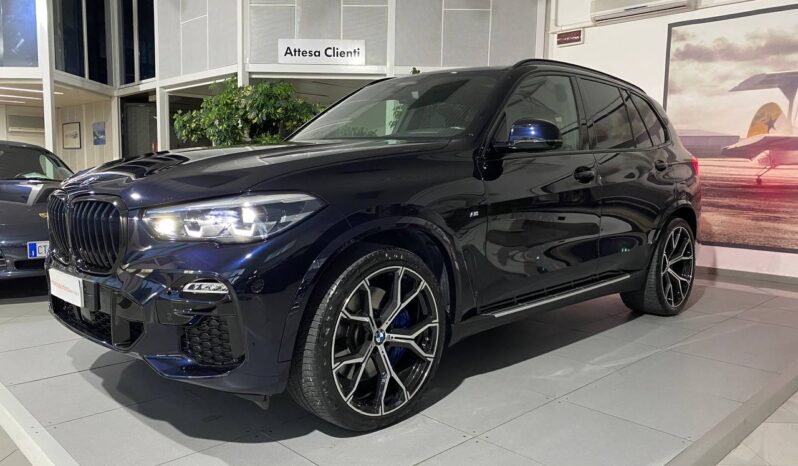 
								BMW X5 X-Drive 3.0 D 265CV 48V MHEV + TETTO PANORAMICO ED APRIBILE full									