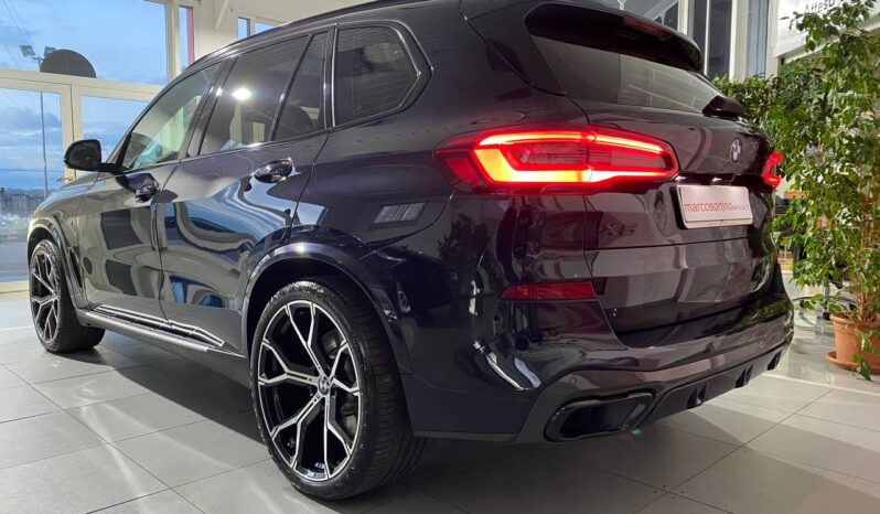 
								BMW X5 X-Drive 3.0 D 265CV 48V MHEV + TETTO PANORAMICO ED APRIBILE full									