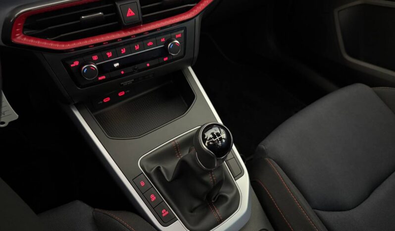 
								SEAT ARONA 1.0 TSI 95 CV FR full									